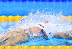 乐鱼体育安卓版-CBA联赛提升中国篮球整体水平，cba转折季_中国篮球重整旗鼓,需要更职业化的联赛