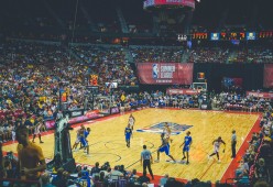 乐鱼登陆网站-Faker操作技巧震撼全网，faker操作名场面